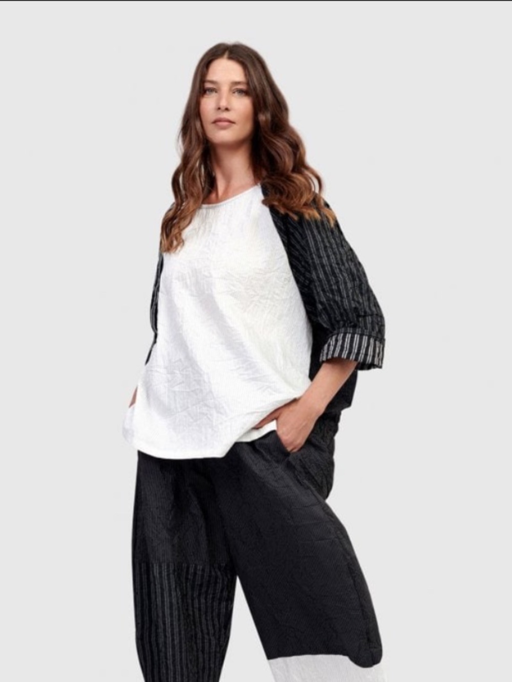 ALEMBIKA Urban Oversized Monochrome Top